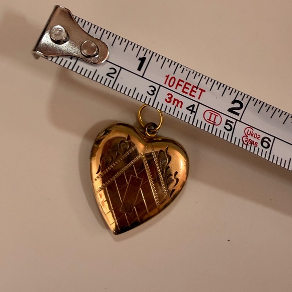 Antique 1940’s Art deco Rose gold Filled Heart Locket Necklace - Picture 11 of 17